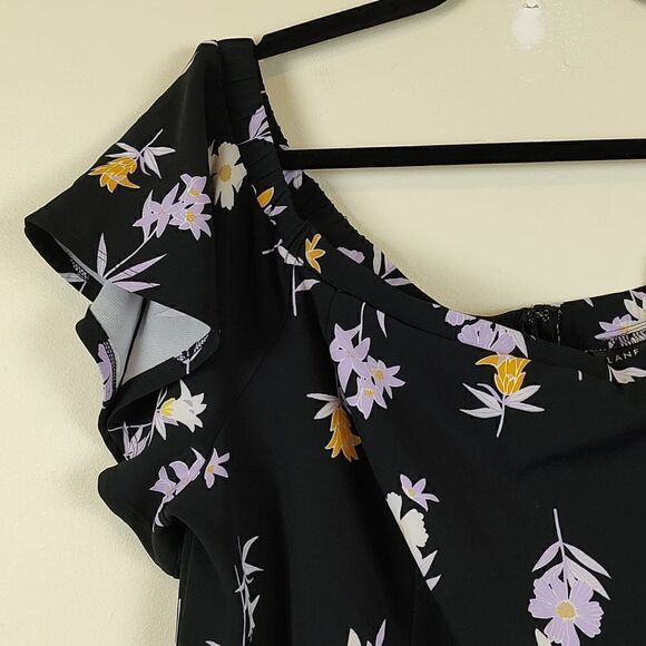 Lane Bryant Lena Flutter Sleeve Black Floral Jumpsuit NWT Size 16 - Picture 4 of 12